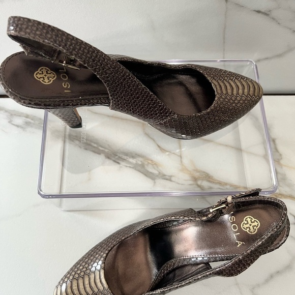 Isola brown (faux) snake skin sling back heal. Size 6.5. 3 inch heel. - Picture 2 of 4